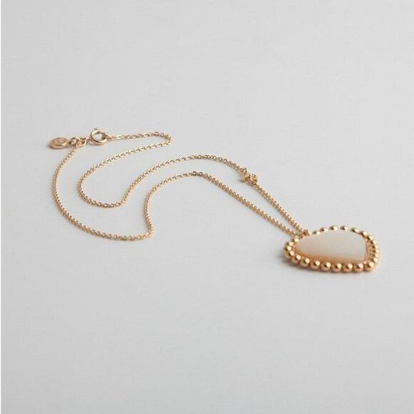 NEW! Tory Burch Gold 'Mother of Pearl' Heart Necklace - Picture 5 of 8